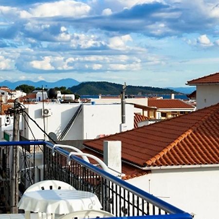 Syraina Apartments Skiathos Town Exterior photo